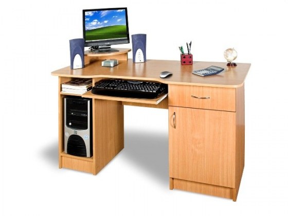 Письменный стол для компьютера